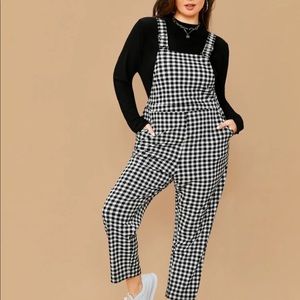Gingham Overalls! Size 2X!